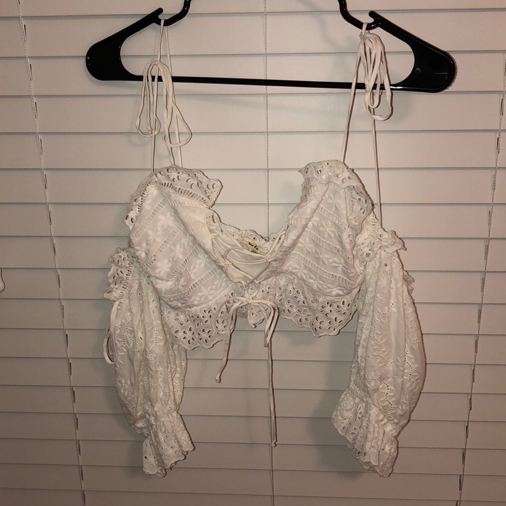 White croptop. Perfect conditions.